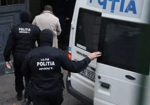 Bărbatul care a comis jaful de la cazinoul din Petroșani a fost prins. Suspectul a avut un complice