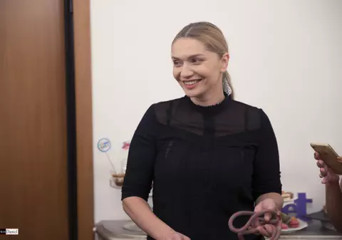 VIDEO EXCLUSIV/ Cristina Cioran caută iubită de rasă pentru „fiul” ei. ”Sunt pretențioasă ca o adevărată mamă de băiat”