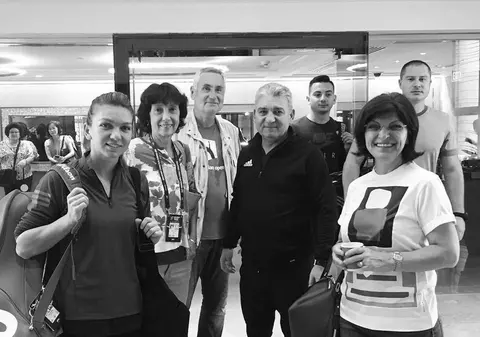 Simona Halep s-a antrenat cu tatăl ei înaintea debutului la Turneul Campioanelor / VIDEO