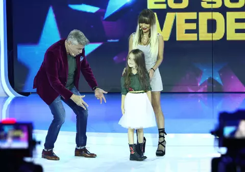 Fiica Andreei Antonescu a descoperit pozele nud ale mamei sale