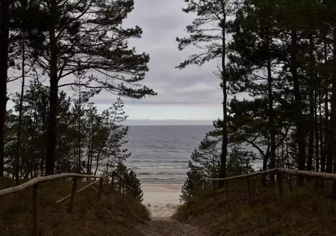 Polonia construiește un canal pentru ca navele sale să nu mai treacă prin apele teritoriale ruse