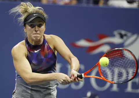 Elina Svitolina s-a calificat în sferturi la Beijing și continuă cursa umăr la umăr cu Halep pentru locul 1 WTA
