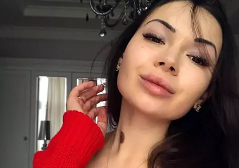 VIDEO | Fiica oligarhului ucrainean care a ucis cinci oameni cu mașina a plâns în hohote în fața instanței. Ce a aflat