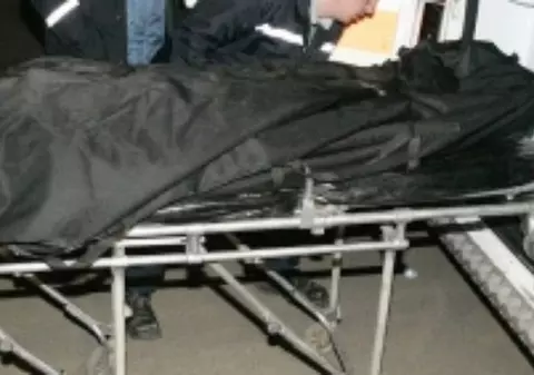 UPDATE: Consilierul local Gheorghe Ifrim și un angajat al său au fost împușcați mortal. Toți deținătorii de arme sunt verificați