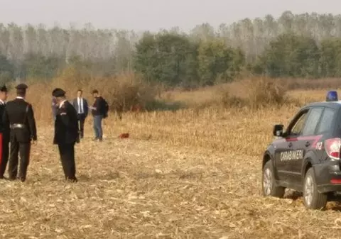 Doi ciobani români, uciși în Italia. Trupurile le-au fost lăsate pe un câmp