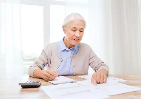 Crește vârsta de pensionare. Află la câți ani vei putea ieși la pensie