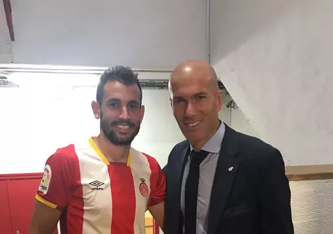 Cristhian Stuani s-a fotografiat cu Zinedine Zidane, după ce Girona a bătut-o pe Real Madrid cu 2-1