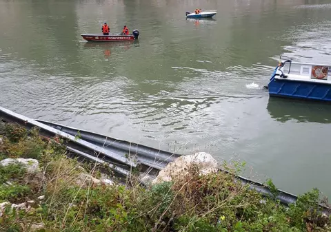 Trupul unei femei din mașina căzută în Dunăre a fost găsit pe malul din Serbia al fluviului