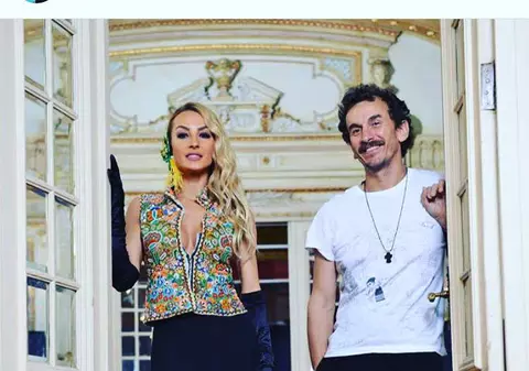 VIDEO EXCLUSIV/ Flavia de la „Neatza” dă banii pe haine și accesorii pe care nu le poartă. Uită de ele în dressing