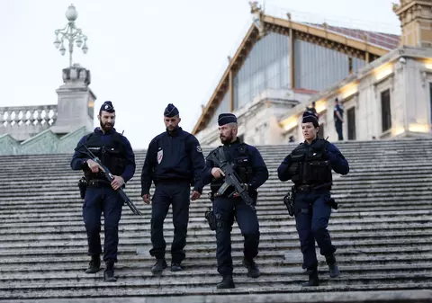 Statul Islamic a revendicat atacul din Marsilia. Atacatorul fusese eliberat din închisoare cu o zi înainte