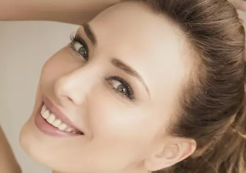 Iulia Vântur, în România. Obligată să revină în țară din cauza vizei