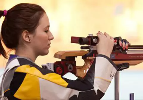 Laura Ilie-Coman, locul doi în finala Cupei Mondiale, la pușcă aer comprimat 10 m