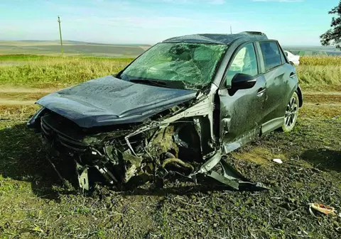 Managerul Spitalului din Pașcani, implicat într-un accident. Medicul s-a răsturnat cu mașina, deși oficial era de gardă