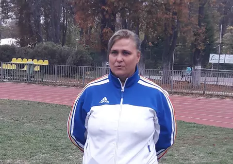 VIDEO EXCLUSIV / Viața fostei campioane mondiale la 8 ani de la retragere! Mihaela Melinte: “Am 3 operații la genunchi și dureri în fiecare zi!”