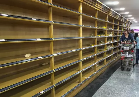 În 10 ani, pe Pământ nu va mai fi suficientă hrană pentru toată populația