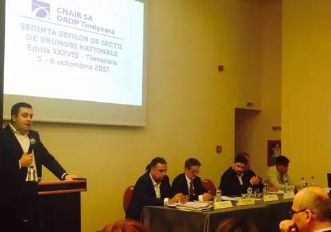 Ministrul Transporturilor a cerut la televizor demisia unui șef de la Drumuri, după căderea unei mașini în Dunăre