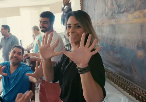 FOTO| O familie din Brazilia are 14 membri născuți cu 12 degete la mâini și la picioare