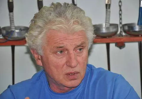 Cum arată mormântul lui Szobi Cseh la 3 ani de la moartea acestuia. Este mai mult decât emoționant