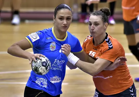 Lotul naționalei feminine de handbal a României pentru Trofeul Carpați 2017. Azi, România - Polonia