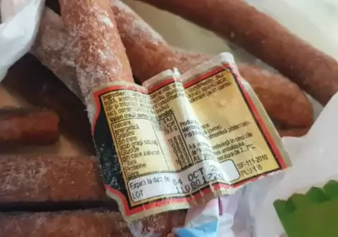 VIDEO/ Carne expirată de trei ani găsită într-un magazin din București