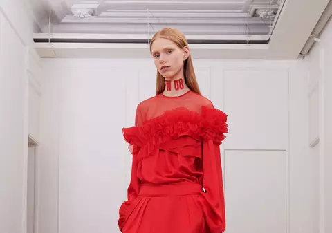 5 piese stylish in culoarea-vedeta a sezonului