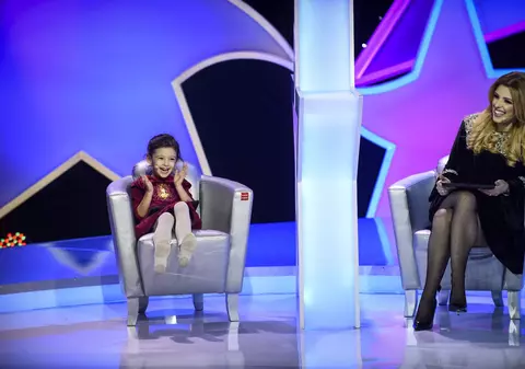 Diana Bișinicu s-a rugat la mormântul părintelui Arsenie Boca să rămână însărcinată și visul i s-a împlinit