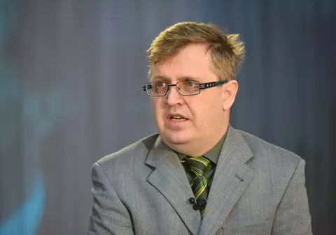 #SalariileRomanilor. Consultantul fiscal Emilian Duca a explicat ce se întâmplă cu salariile românilor de la 1 ianuarie 2018 | VIDEO