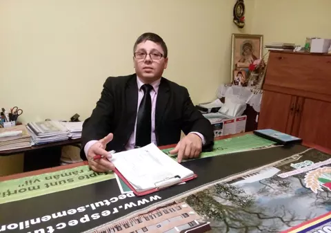 REPORTAJ/ A dormit pe străzi, a cerşit prin trenuri și visa să ajungă dascăl de biserică. ”Eu știu ce înseamnă singurătatea și lipsa de iubire...”