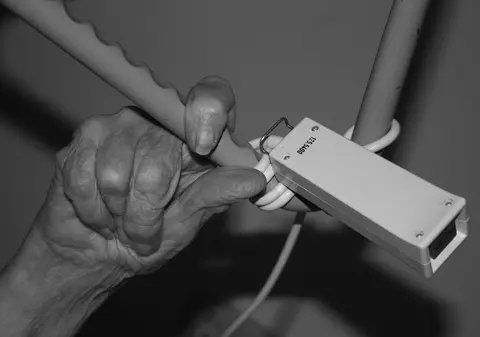 Caz cutremurător la Iași. O bătrână a ajuns la spital iar, când au văzut-o, medicii au plâns