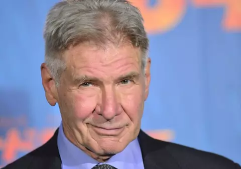 FOTO| Harrison Ford a salvat o femeie implicată într-un accident de mașină