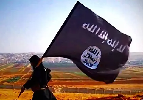 ANALIZĂ | Armata teroriştilor, în adormire. Extremiștii din Europa care au luptat alături de ISIS s-au întors acasă