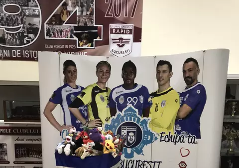 Vedetele de la CSM București, alături de copiii nevoiași! Duminică, fetele joacă în Liga Campionilor, meciul e sold out!