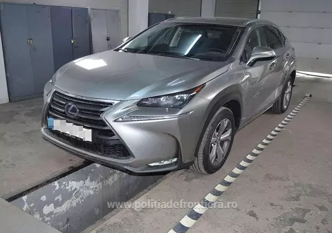 A încercat să treacă granița la Siret cu o mașină cu documente false