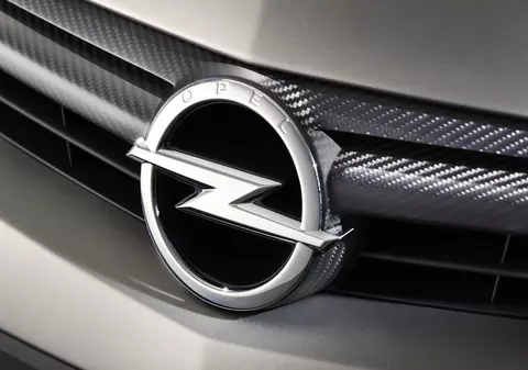 Opel anunță schimbări noi la Paris! Vezi transmisiunea live!