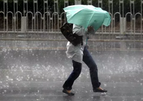 PROGNOZA METEO. Cum va fi vremea în intervalul 1-14 ianuarie 2018. Când începe să se răcească