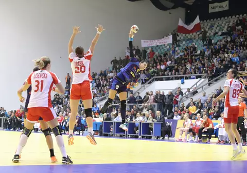 România-Polonia 21-27, la debutul tricolorelor la Trofeul Carpați. Sâmbătă înfruntăm Macedonia