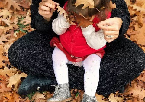 VIDEO EXCLUSIV/ Sore s-a transformat într-o mamă autoritară. „Când zic nu, nu e!”