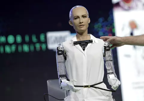 Robotul Sophia a prezis cine va câștiga Cupa Mondială din Rusia