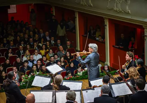 Concert extraordinar al celebrei orchestre „Johann Strauss Ensemble” la Buzău