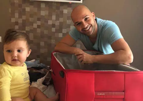 Andrei Ștefănescu are probleme cu băiețelul lui. “Sperăm să nu fie nimic grav”