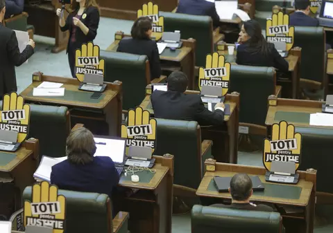 UPDATE. Senatul a votat legea privind răspunderea magistraților, cu amendamente noi propuse în plen de Șerban Nicolae