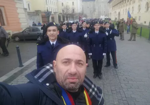 Chef Cătălin Scărlătescu, apariție spectaculoasă la Alba Iulia