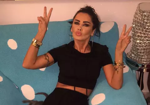 Oana Zăvoranu și-a creat propriul parfum. Ce sumă trebuie să dai ca să îl ai. "Este pasional"