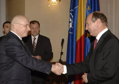 Medicul Lucan i-a făcut transplantul de rinichi lui Alexandru Arșinel. La vremea respectivă, a fost un mare scandal