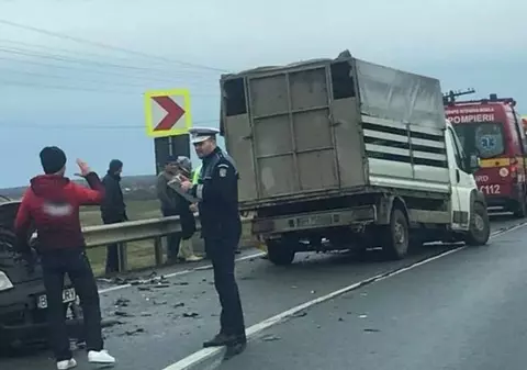 O fetiță de an și jumătate a murit într-un grav accident rutier în Bihor