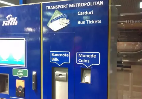 RATB instalează distribuitoare automate de bilete. Cinci  stații vor beneficia de primele aparate