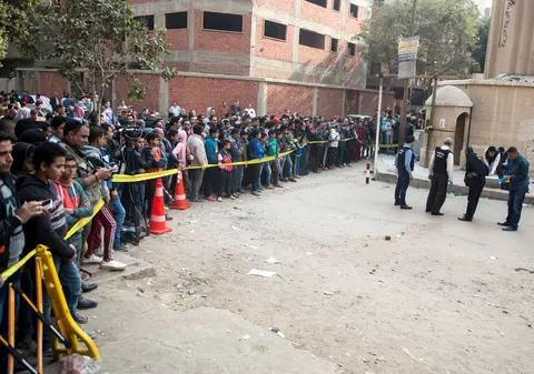 Atac terorist asupra unei biserici creștine din Cairo. Cel puțin patru persoane și-au pierdut viața