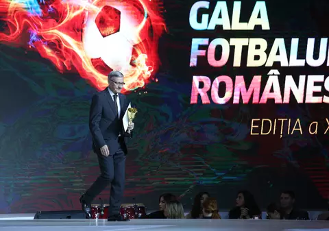 VIDEO | Sfaturile lui Mircea Sandu pentru Denis Alibec: ”Trebuie să umble la cutiuță”. Ce spune de naționala lui Contra și despre alegerile pentru șefia FRF