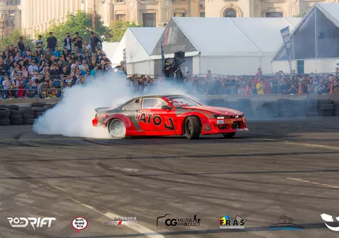 Prima școală de drift, acreditată de FRAS. Află cum poți învăța tainele acestui sport de la cei mai experimentați piloți