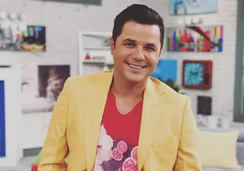 VIDEO EXCLUSIV/Cove, ”fixații” de Revelion. Petrece și... muncește